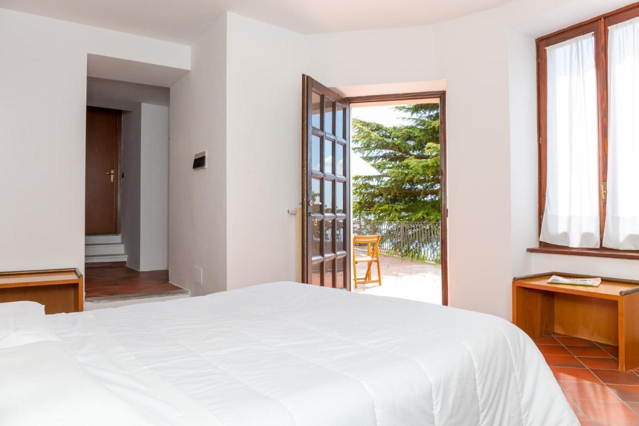 Albergo Sacro Monte Варезе Екстериор снимка
