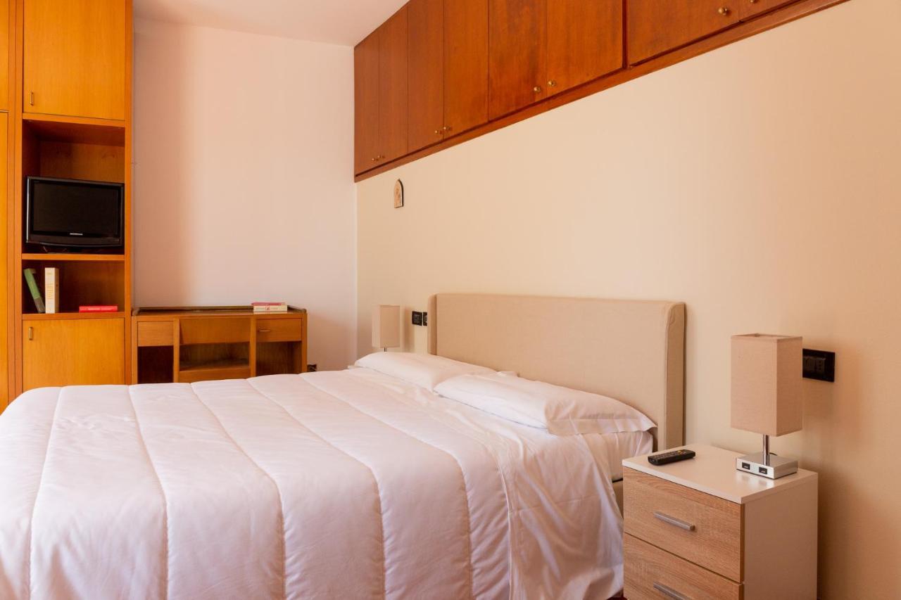 Albergo Sacro Monte Варезе Екстериор снимка