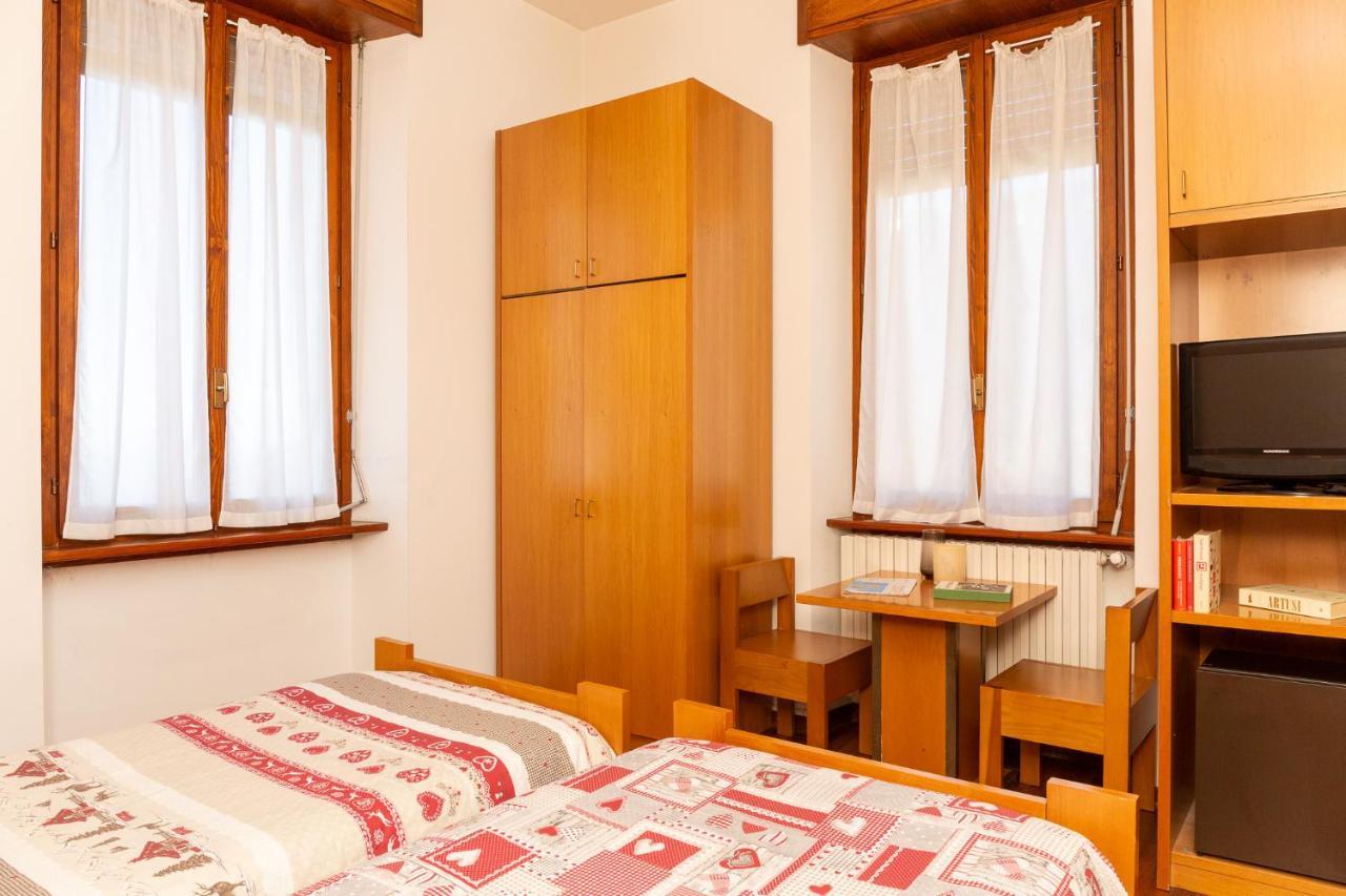 Albergo Sacro Monte Варезе Екстериор снимка