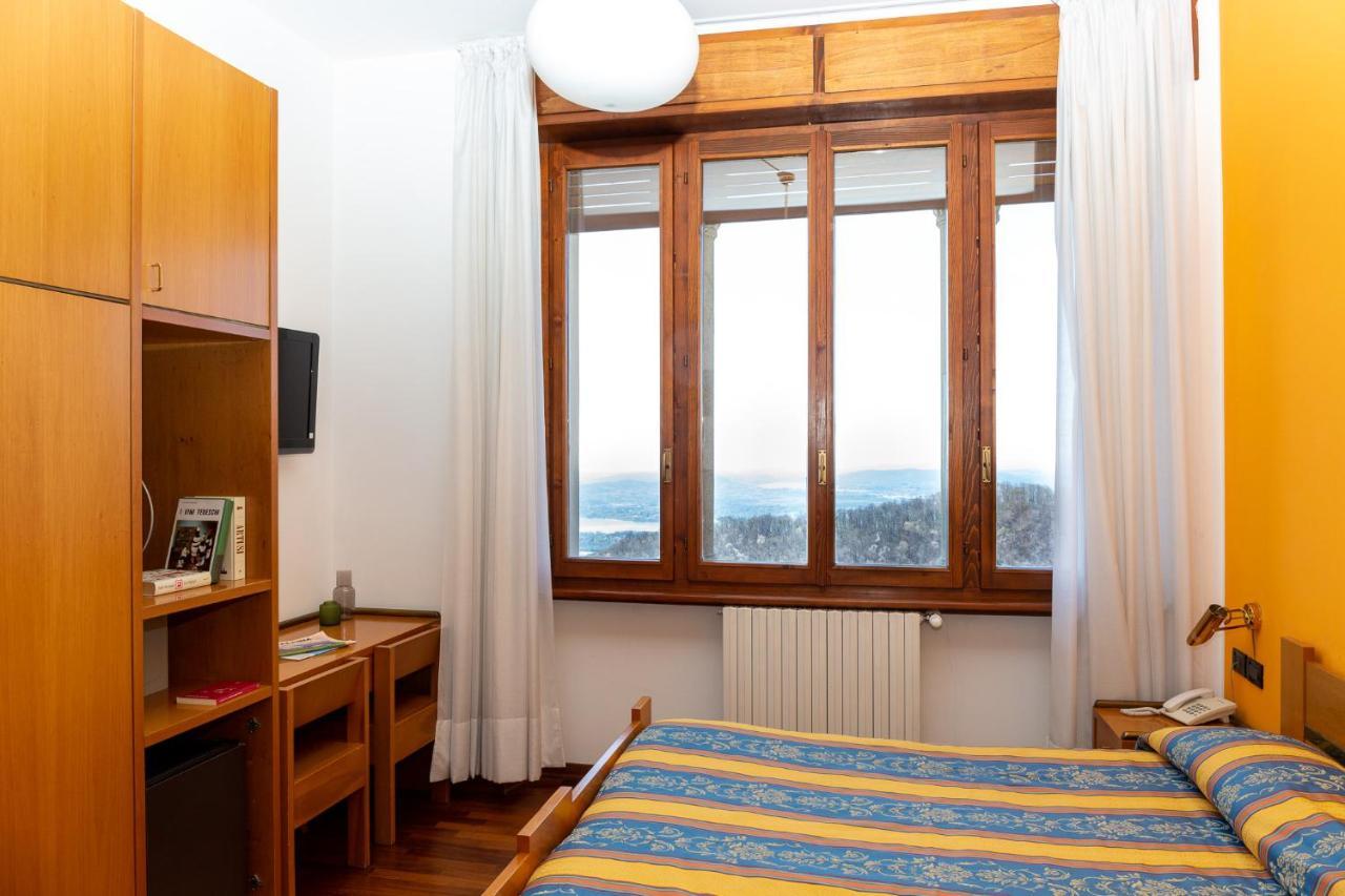Albergo Sacro Monte Варезе Екстериор снимка