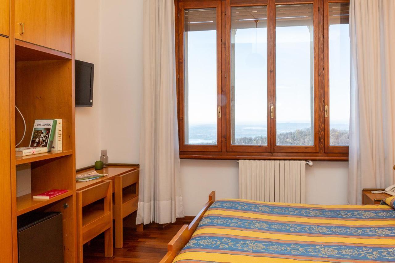 Albergo Sacro Monte Варезе Екстериор снимка