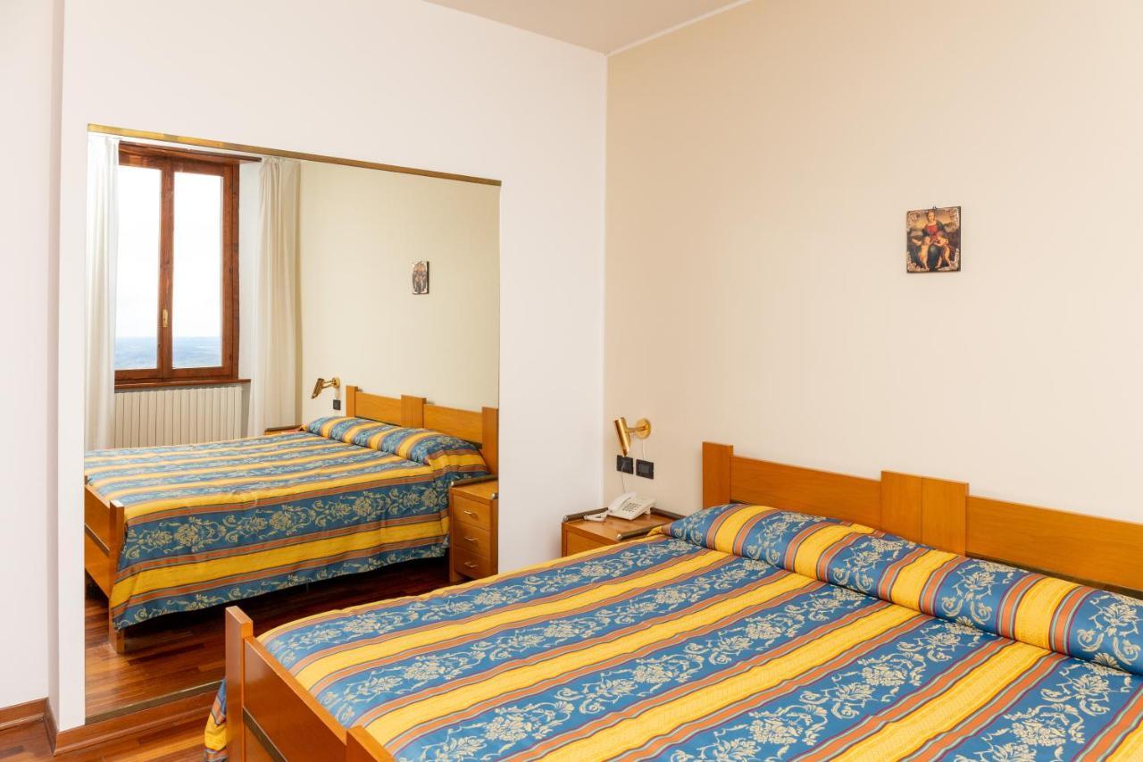 Albergo Sacro Monte Варезе Екстериор снимка